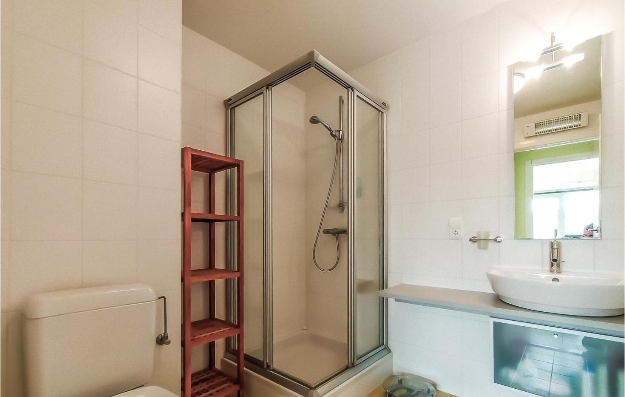 Nice Apartment In Bredene With Kitchen 外观 照片